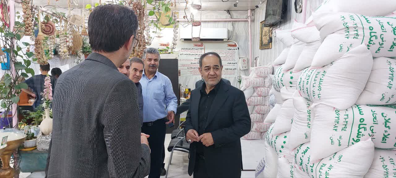 بازدید طلایی مدیرعامل سازمان مرکزی تعاون روستایی ایران از روستا بازارهای استان تهران_0