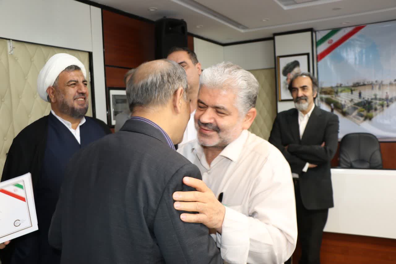 تقدیر و تجلیل از مقام شامخ رزمندگان، ایثارگران و جانبازان_0